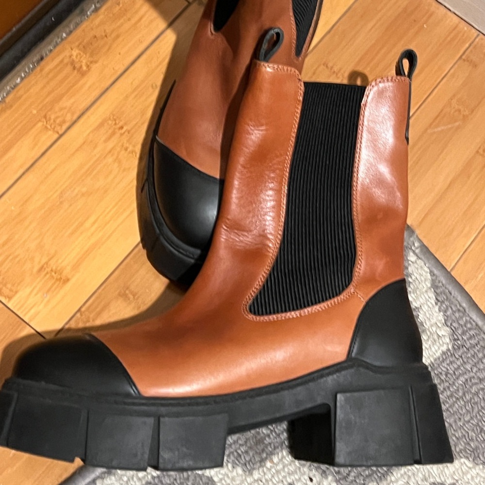 Free People leather boots new sz 38